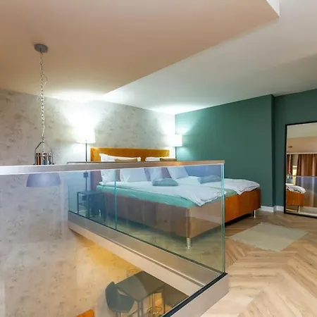 Csengery Modern Loft By Nw